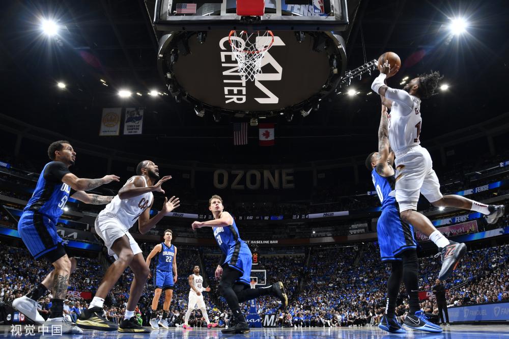 他能否成为 他能否成为